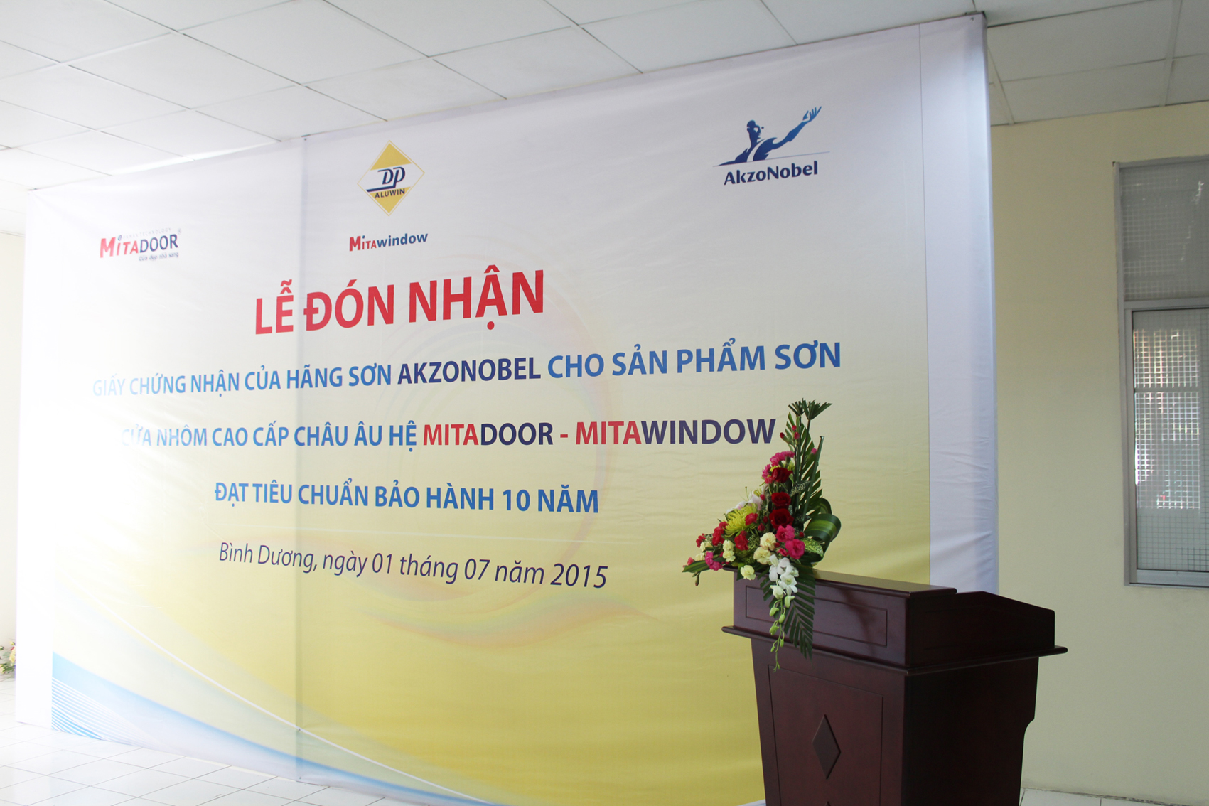 Akzonobel chung nhan mitadooor